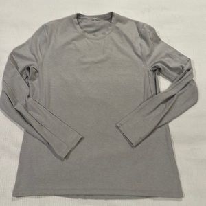Lululemon Men’s size large long sleeve